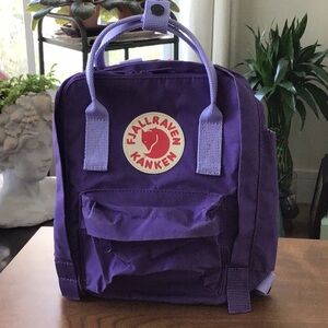 Purple Fjällräven Kånken Mini backpack